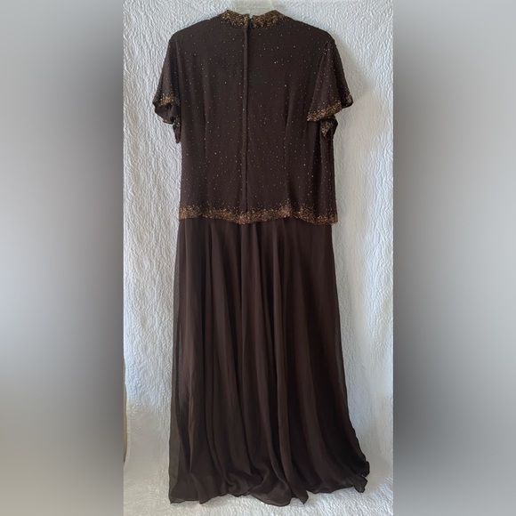 Jkara Beaded Bodice V-Neck Short Sleeve Faux Wrap Gown - Picture 3 of 12